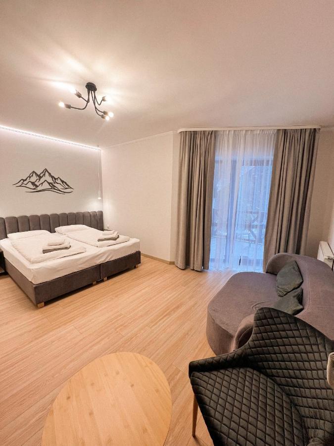 Hotel Skilandhouse Bukovel Esterno foto